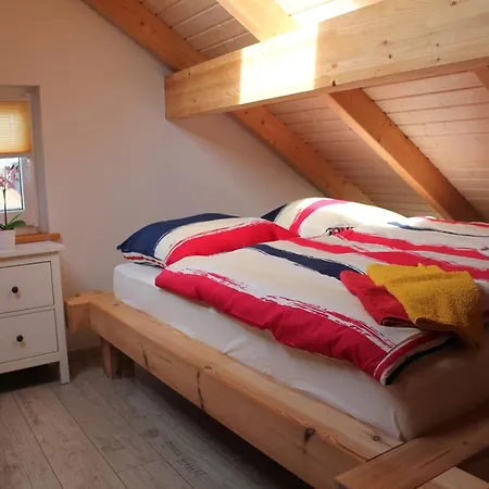 בית נופש Modern In Brusow With Roofed Terrace Kröpelin